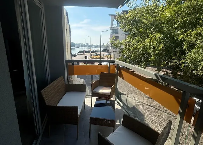 Plac Slowianski 10 Daire